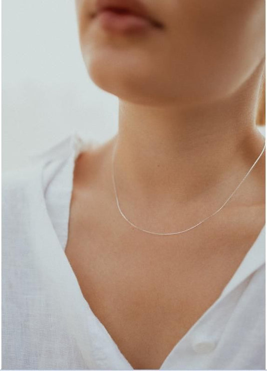 Elegant Silver Beading Chain Necklace